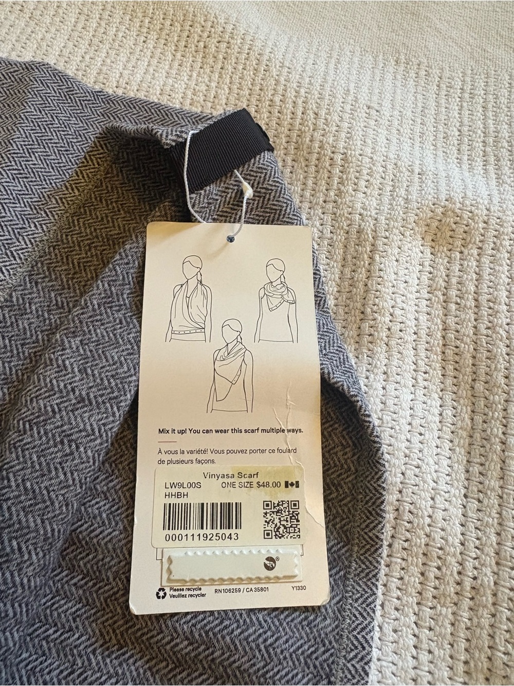 Lululemon Vinyasa Scarf - Picture 3 of 4